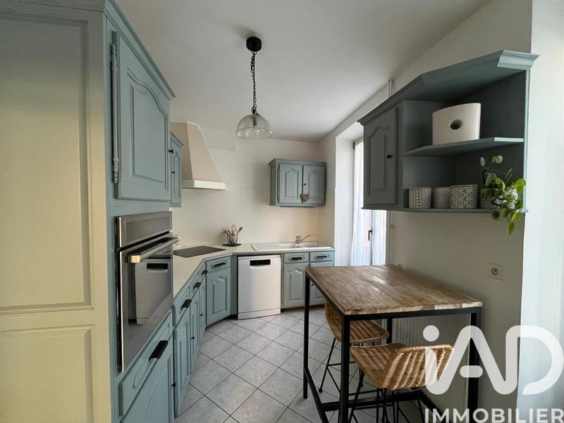 Maison - 172 m² - 10 pièces