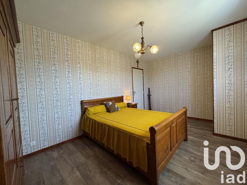 Maison - 180 m² - 7 pièces