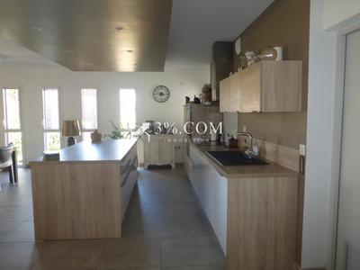 Appartement - 141 m² - 4 pièces