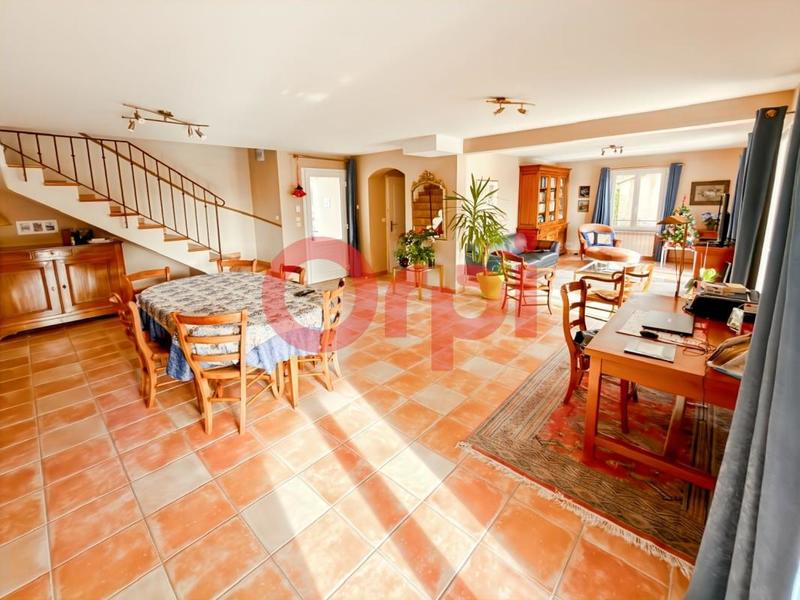 Villa - 148 m² - 5 pièces