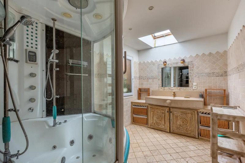 Maison - 145 m² - 5 pièces