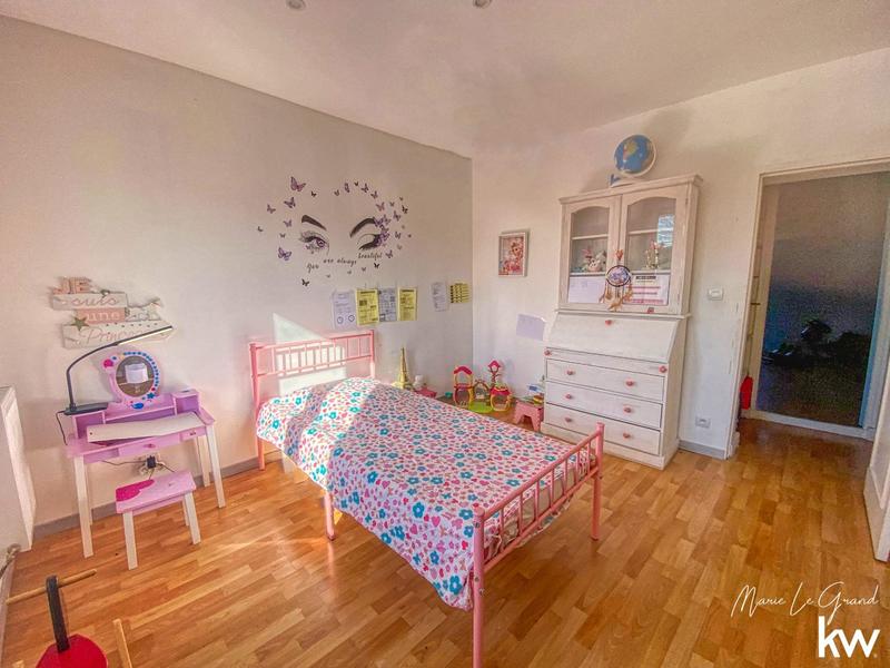 Maison - 151 m² - 6 pièces