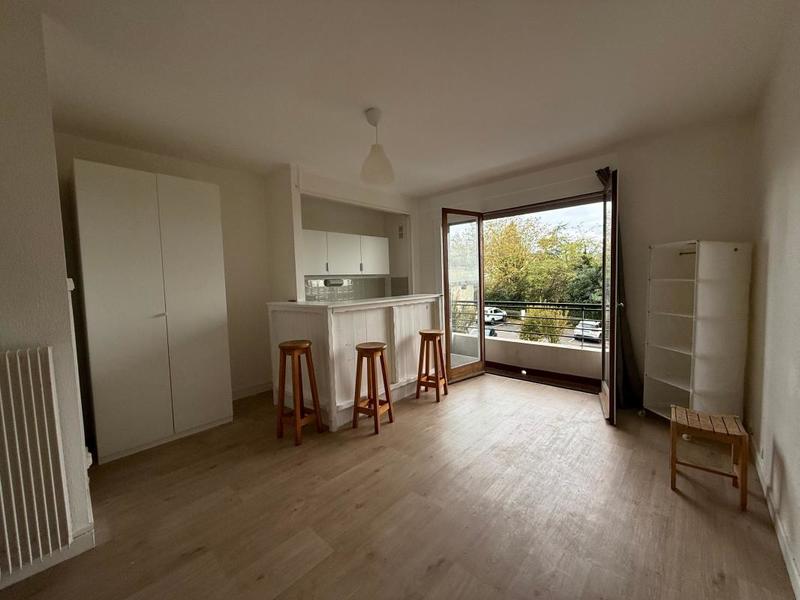 Studio - 24 m² - 1 pièce