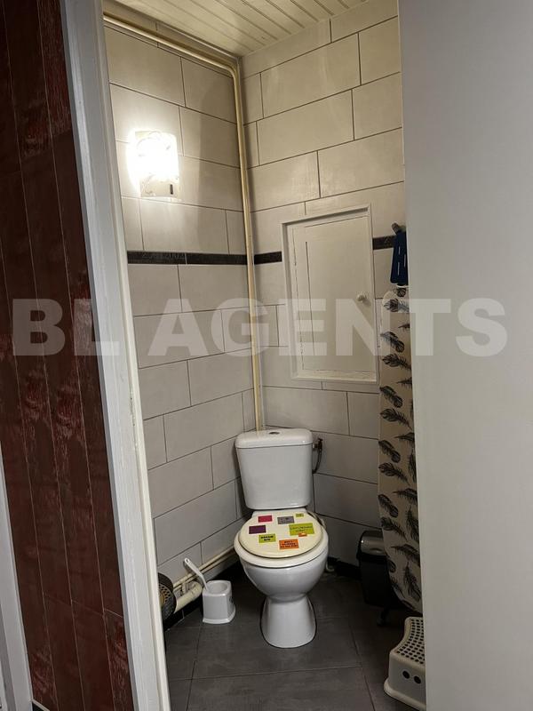 Maison - 174 m² - 9 pièces