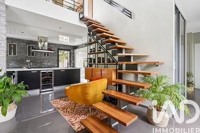 Maison de maîtres - 175 m² - 8 pièces