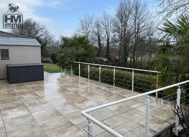 Maison traditionnelle - 103 m² - 4 pièces