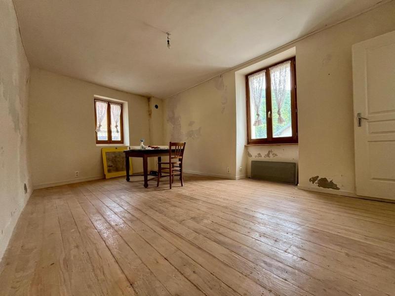 Maison - 137 m² - 5 pièces