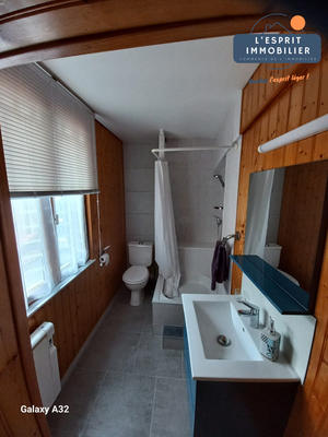 Maison - 183 m² - 7 pièces