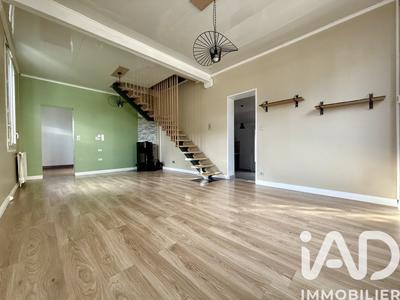 Maison de ville - 102 m² - 6 pièces