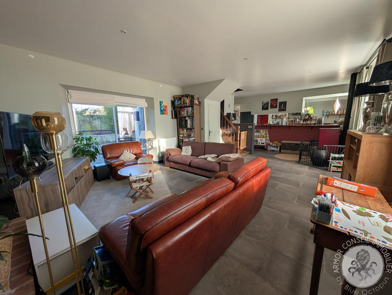 Maison - 150 m² - 6 pièces