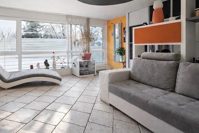 Appartement - 80 m² - 3 pièces