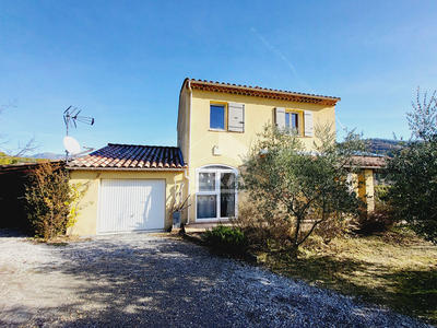 Maison - 111 m² - 4 pièces