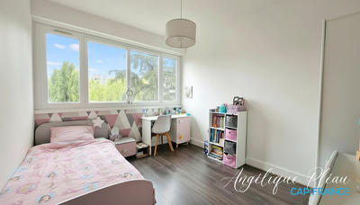 Appartement - 105 m² - 5 pièces