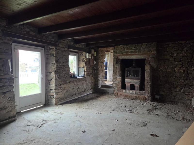 Maison en pierre - 62 m² - 2 pièces