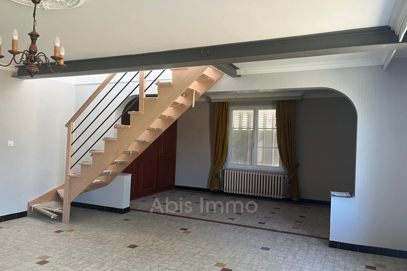 Maison - 102 m² - 5 pièces