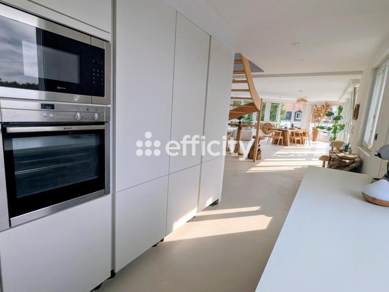 Appartement - 122 m² - 4 pièces