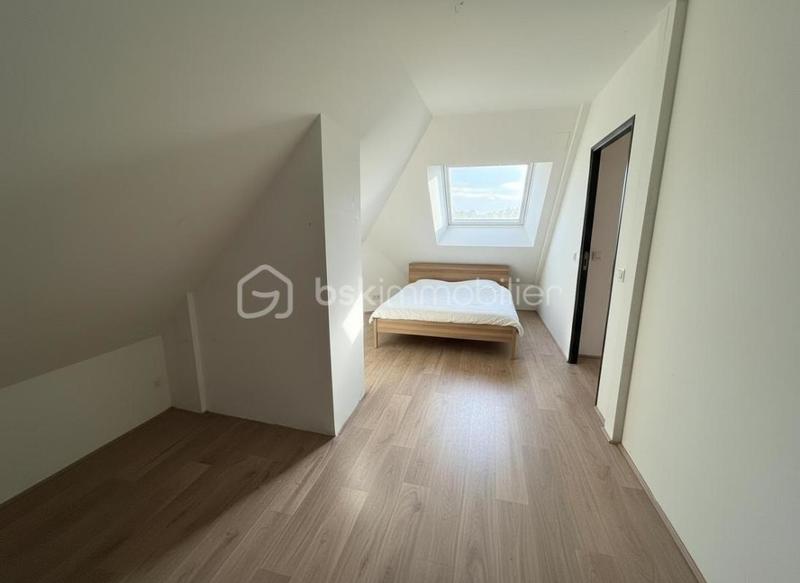 Maison - 121 m² - 6 pièces