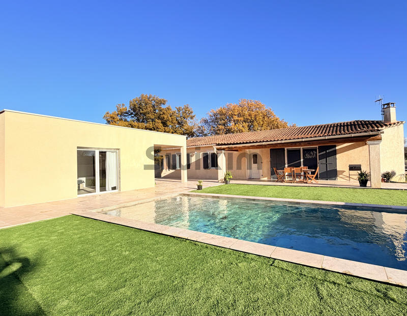 Villa - 158 m² - 7 pièces