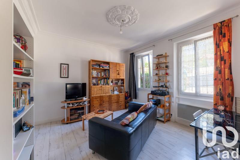 Maison - 189 m² - 7 pièces