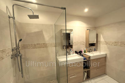 Villa - 105 m² - 5 pièces