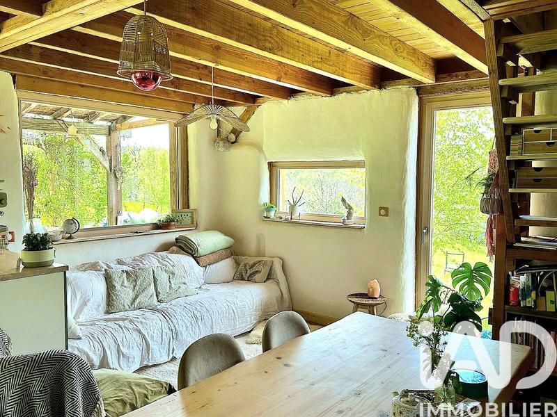 Maison - 82 m² - 4 pièces