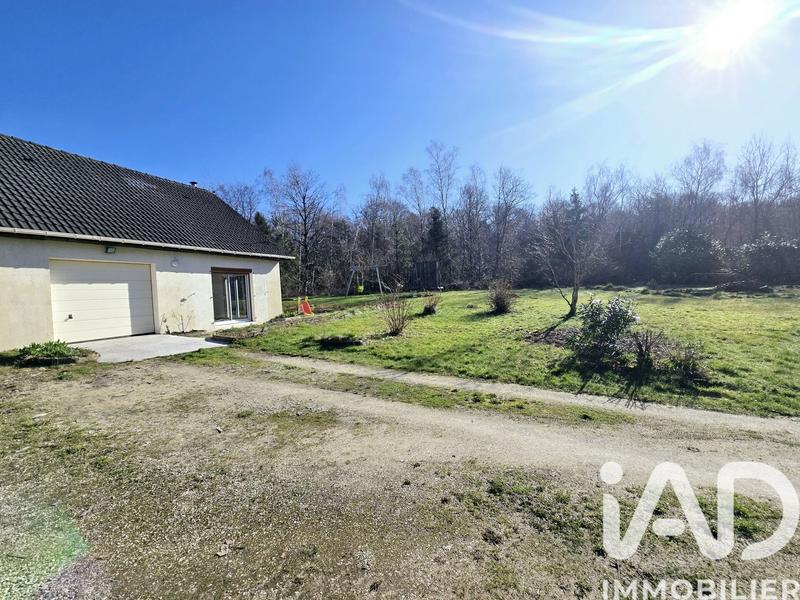 Maison - 96 m² - 5 pièces