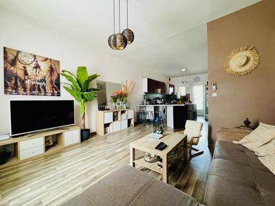 Maison de ville - 138 m² - 5 pièces