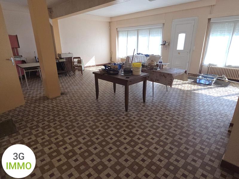 Maison - 182 m² - 6 pièces