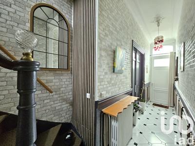 Maison - 143 m² - 5 pièces