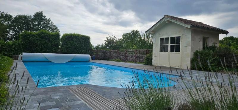 Demeure - 105 m² - 4 pièces