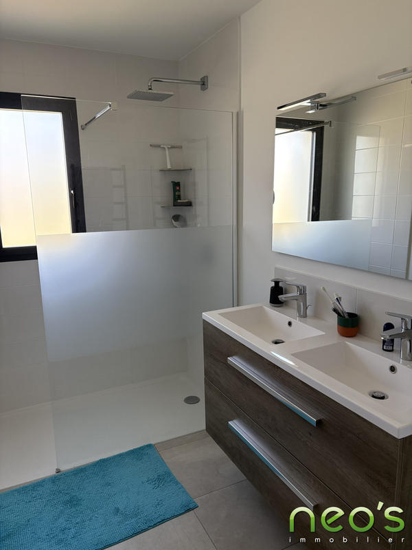 Maison contemporaine - 91 m² - 5 pièces