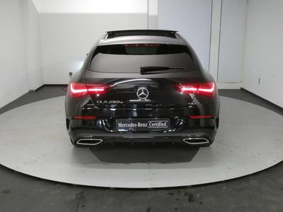 Mercedes Cla Shooting Brake 250 e Amg Line