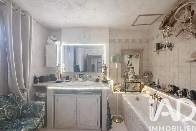 Appartement - 70 m² - 2 pièces