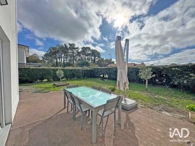 Maison - 84 m² - 4 pièces