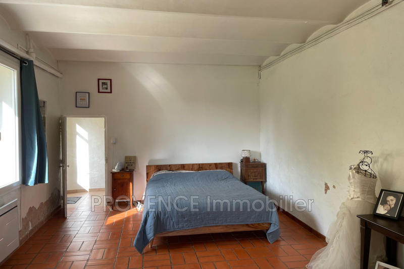 Bastide - 790 m² - 24 pièces