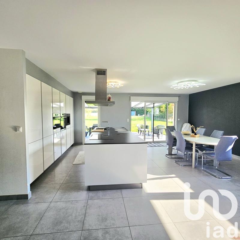 Maison - 135 m² - 6 pièces