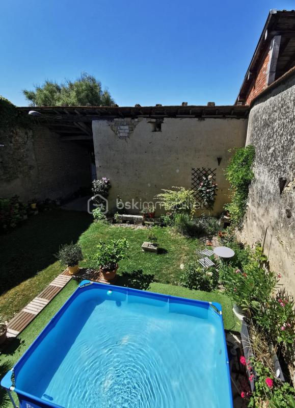 Maison en pierre - 127 m² - 7 pièces