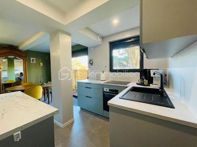 Appartement - 49 m² - 3 pièces