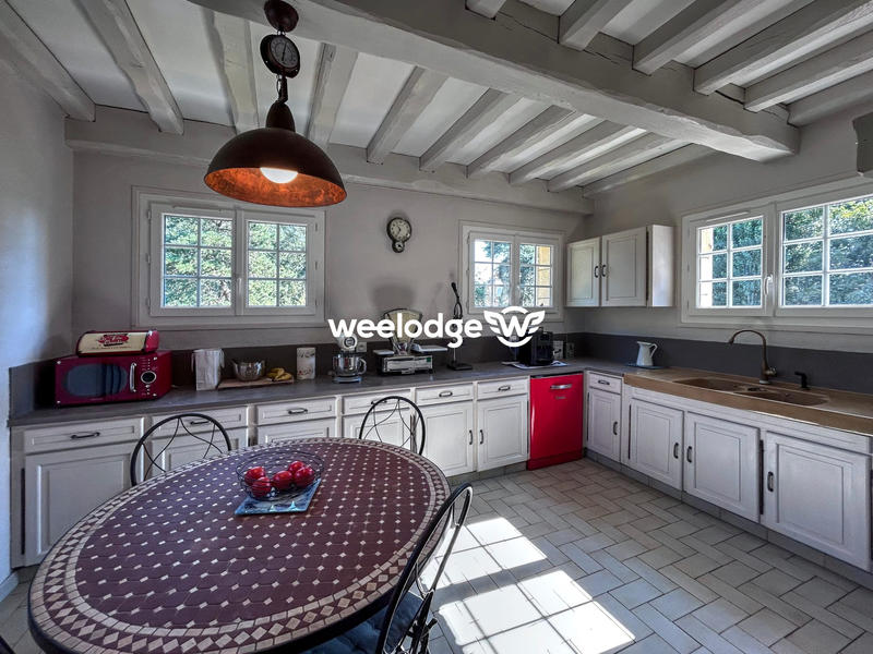 Maison traditionnelle - 185 m² - 5 pièces