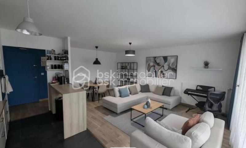 Appartement - 85 m² - 4 pièces