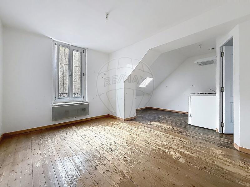 Immeuble - 80 m² - 5 pièces