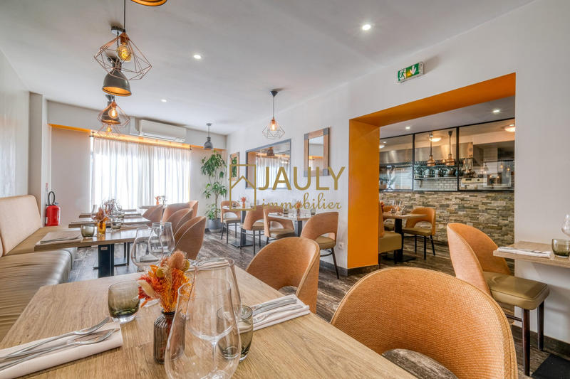 Fonds de commerce - 110 m²