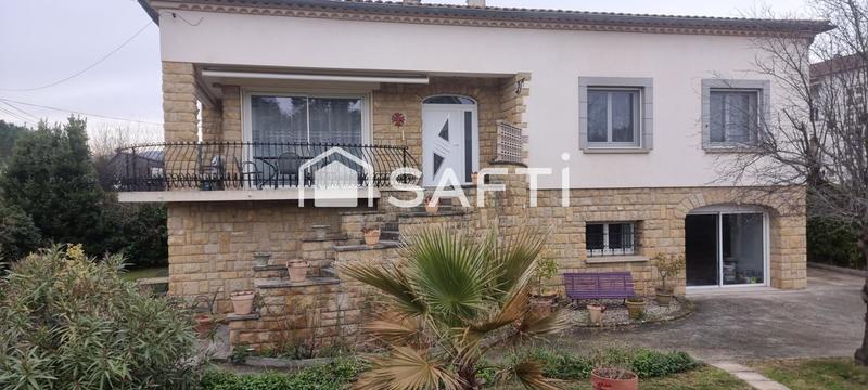 Maison - 240 m² - 8 pièces