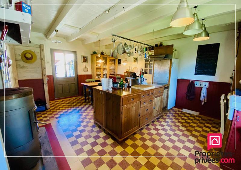 Maison - 144 m² - 6 pièces