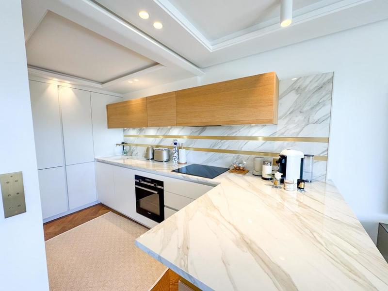 Appartement - 85 m² - 3 pièces