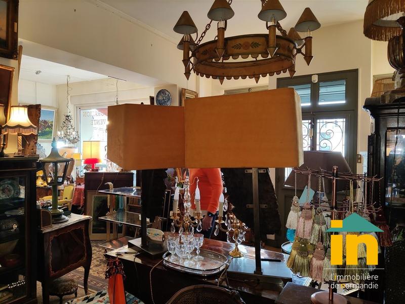 Demeure - 200 m² - 8 pièces