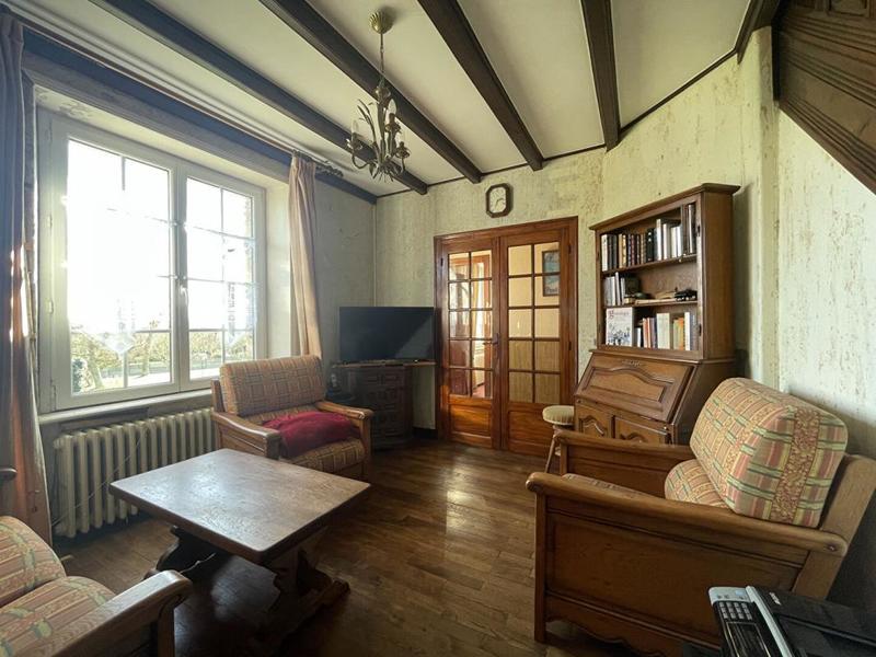 Maison - 94 m² - 5 pièces