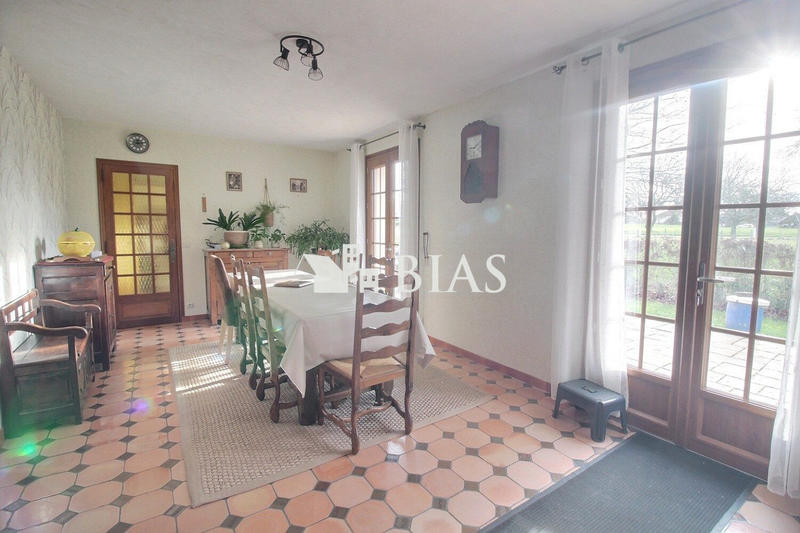 Maison traditionnelle - 105 m² - 4 pièces