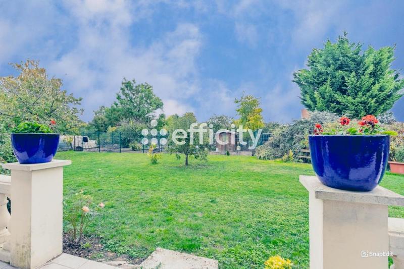 Maison - 165 m² - 7 pièces