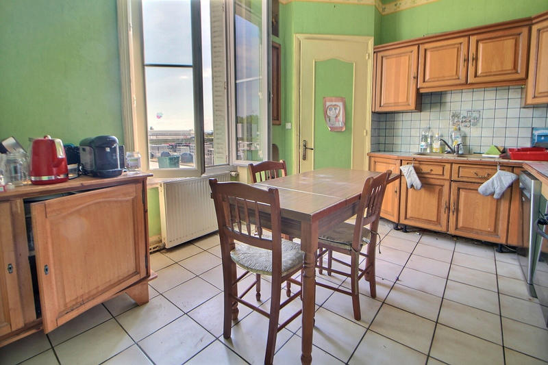 Appartement - 102 m² - 5 pièces